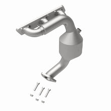 Load image into Gallery viewer, MagnaFlow Conv DF 2004 Mazda MPV 3.0L
