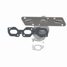 Load image into Gallery viewer, Magnaflow Conv DF 01-05 Ford Escape 3.0L
