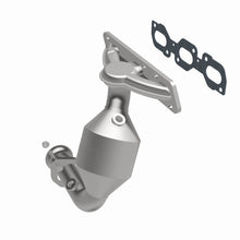 Load image into Gallery viewer, Magnaflow Conv DF 02-05 Ford Escape 3.0L
