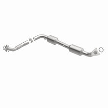 Load image into Gallery viewer, Magnaflow 07-12 Toyota Tundra 4.0L Direct Fit Converter
