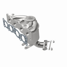 Load image into Gallery viewer, Magnaflow 2015 Sonata 2.4L Manifold Direct Fit Converter
