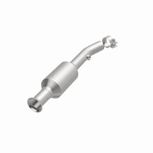 Load image into Gallery viewer, Magnaflow 98-02 Prizm L4 1.8 OEM Underbody Direct Fit Converter
