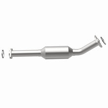 Load image into Gallery viewer, MagnaFlow Conv Direct Fit OEM 2003-2004 Toyota Tundra Underbody - 28.75in Length
