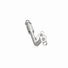Load image into Gallery viewer, MagnaFlow Converter Direct Fit California Grade 96-98 Toyota 4Runner 2.7L
