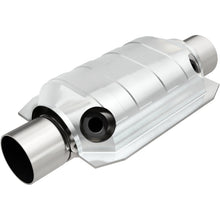 Load image into Gallery viewer, MagnaFlow Conv Univ 2.25 W/Dual O2 Boss
