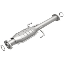 Load image into Gallery viewer, MagnaFlow Conv DF 02-04 Tacoma 3.4L rear 50S
