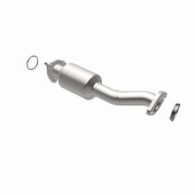 Load image into Gallery viewer, MagnaFlow 15-17 Honda Fit L4 1.5L OEM Grade Direct Fit Catalytic Converter
