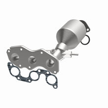 Load image into Gallery viewer, Magnaflow 12-15 Venza 3.5 Manifold Direct Fit Converter
