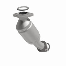 Load image into Gallery viewer, MagnaFlow Conv DF 01-03 Highlander 3L frt OEM
