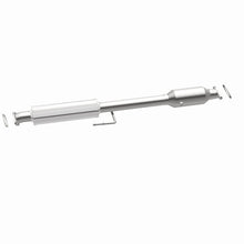 Load image into Gallery viewer, MagnaFlow Conv DF 11-14 Sonata 2.4L Underbody (OEM Grade Federal / EPA Compliant)
