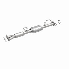 Load image into Gallery viewer, MagnaFlow Conv DF 95-96 Previa 2.4L
