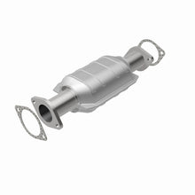 Load image into Gallery viewer, MagnaFlow Conv DF 01-04 Nissan Frontier 2.4L Rear
