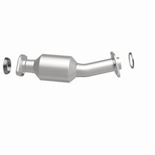 Load image into Gallery viewer, MagnaFlow 2011 Toyota Sienna Conv Direct Fit
