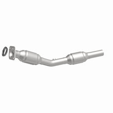 Load image into Gallery viewer, MagnaFlow Conv DF 03-04 Vibe/Matrix/Corol OEM
