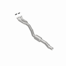Load image into Gallery viewer, MagnaFlow Conv DF 97-98 BMW 540i 4.4L / 740I 4.4L / 96-98 740IL 4.4L P/S
