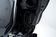 Load image into Gallery viewer, Hella 2005-2007 BMW 525i M5 Xenon Headlight Assembly
