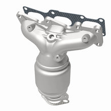 Load image into Gallery viewer, Magnaflow 07-10 Kia Sedona 3.8L California Grade CARB Compliant DF Manifold Catalytic Converter
