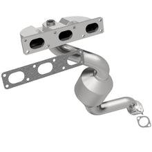 Load image into Gallery viewer, MagnaFlow Conv DF BMW 99-00 323 2.5L / 99-00 328 2.8L / 99-00 Z3 2.5L/2.8L California
