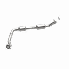 Load image into Gallery viewer, Magnaflow 07-12 Toyota Tundra 4.0L Direct Fit Converter
