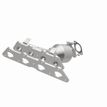 Load image into Gallery viewer, MagnaFlow Direct-Fit SS OEM Catalytic Converter 12-15 Hyundai Accent L4-1.6LGAS

