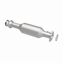 Load image into Gallery viewer, MagnaFlow California Direct-Fit Catalytic Converter 97-01 Honda CR-V L4 2.0L
