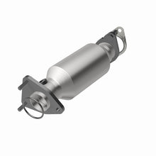 Load image into Gallery viewer, Magnaflow 05-06 Nissan Pathfinder 4.0L Direct Fit Converter
