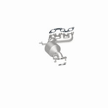 Load image into Gallery viewer, MagnaFlow Conv DF 04-06 Toyota Sienna 3.3L
