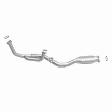 Load image into Gallery viewer, MagnaFlow Conv DF 97-99 Avalon 3.0 ypipe CAem
