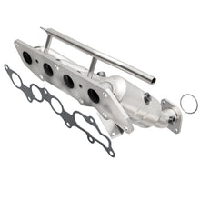 Load image into Gallery viewer, MagnaFlow Conv DF 03-04 Ford Focus 2.3L
