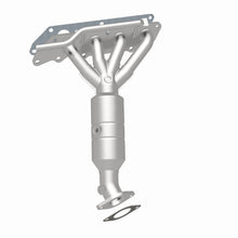 Load image into Gallery viewer, MagnaFlow Conv DF 05-06 Ford Focus 2.0L
