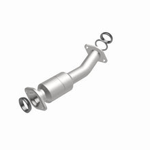 Load image into Gallery viewer, Magnaflow Conv DF 11-15 Sienna 3.5 Underbody
