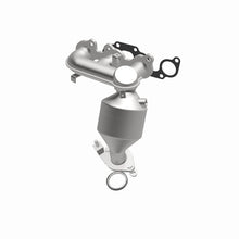 Load image into Gallery viewer, MagnaFlow Conv DF Avalon/Sienna front manif
