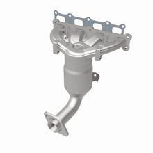 Load image into Gallery viewer, Magnaflow Conv DF 07 Dodge Caliber 2.4L Manifold AWD / 07-10 Jeep Patriot 2.4L Manifold 4WD 49 State
