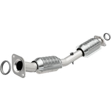 Load image into Gallery viewer, Magnaflow Conv DF 07-12 Nissan Versa 1.8L

