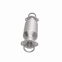 Load image into Gallery viewer, MagnaFlow 85-95 Toyota 4Runner L4-2.4L California Catalytic Converter Direct Fit
