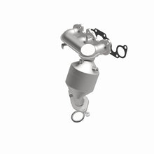 Load image into Gallery viewer, MagnaFlow Conv DF Avalon/Sienna front manif
