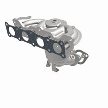 Load image into Gallery viewer, Magnaflow 10-13 Hyundai Santa Fe 2.4L Direct Fit Converter
