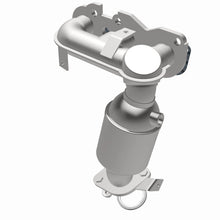 Load image into Gallery viewer, Magnaflow Conv DF 97-00 Toyota Camry 3.0L
