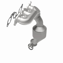 Load image into Gallery viewer, MagnaFlow Conv DF 04-06 Toyota Sienna 3.3L
