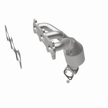 Load image into Gallery viewer, Magnaflow Conv DF 02-06 Hyundai Sonata 2.7L
