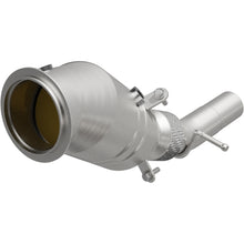 Load image into Gallery viewer, MagnaFlow OEM Grade 13-17 BMW X3 Direct Fit Catalytic Converter
