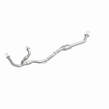 Load image into Gallery viewer, MagnaFlow Conv DF 98-00 Sienna 3.0L

