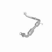 Load image into Gallery viewer, Magnaflow 07-12 Toyota Tundra 4.0L Direct Fit Converter
