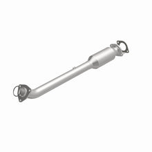 Load image into Gallery viewer, Magnaflow 05-16 Nissan Frontier 2.5L Direct Fit Converter
