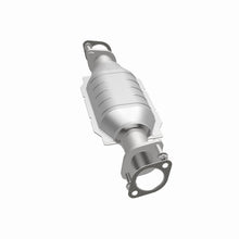 Load image into Gallery viewer, MagnaFlow Conv DF 05-10 Kia Sportage 2.7L

