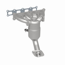 Load image into Gallery viewer, Magnaflow Conv DF 07 Dodge Caliber 2.4L Manifold AWD / 07-10 Jeep Patriot 2.4L Manifold 4WD 49 State
