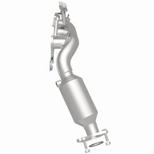 Load image into Gallery viewer, Magnaflow 2013 FJ Cruiser V6 4 OEM Manifold Direct Fit Converter
