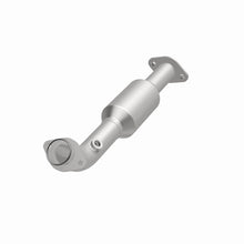 Load image into Gallery viewer, MagnaFlow 16-20 Toyota Tacoma V6 3.5L OEM Grade Direct-Fit Catalytic Converter
