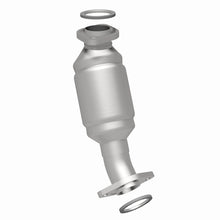 Load image into Gallery viewer, MagnaFlow Conv DF 99-03 Lexus RX300/01-03 Toyota Highlander 3.0L D/S *NOT TO BE SOLD IN CALIFORNIA*
