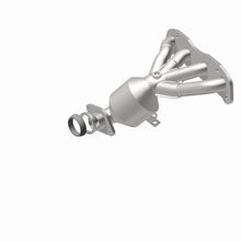 Load image into Gallery viewer, MagnaFlow Conv Direct Fit 09-14 Sentra 2.0L Manifold
